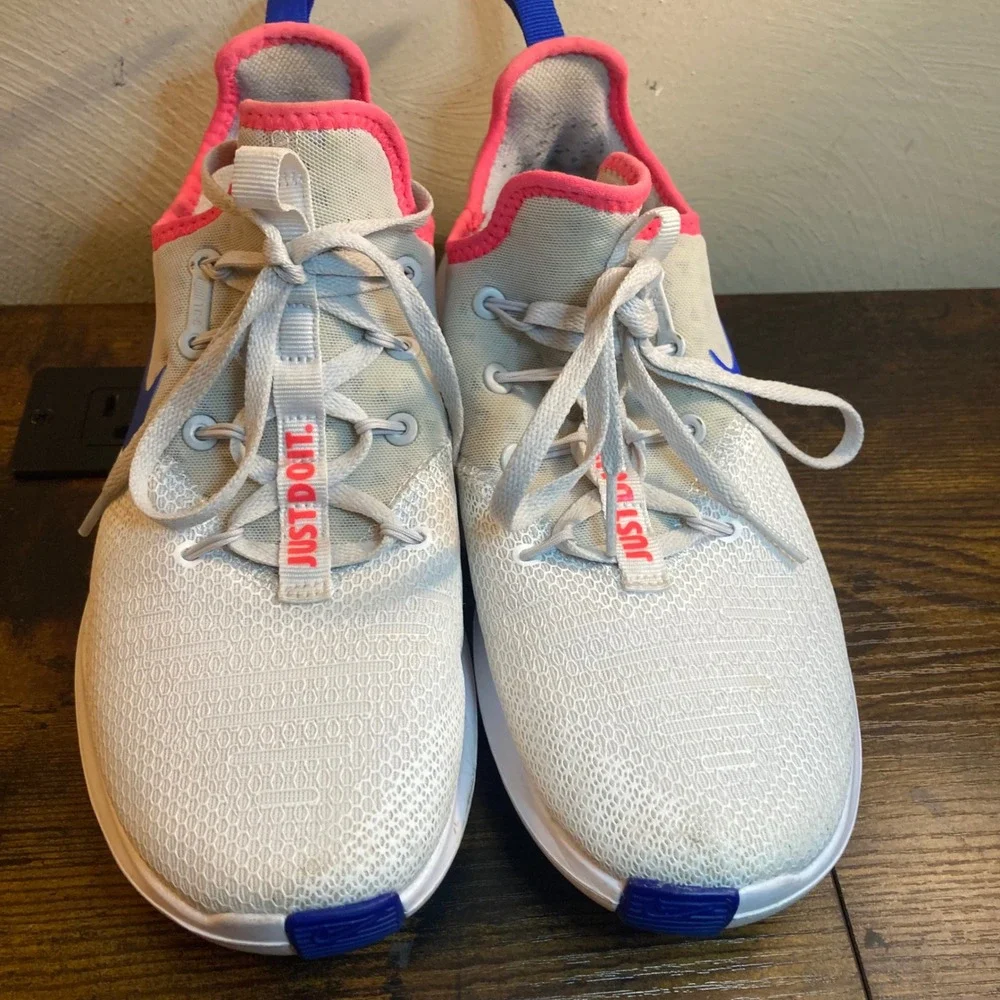 Nike Free TR 8 Running Training Shoes Womens 7.5 Gray Blue Pink 942888-041